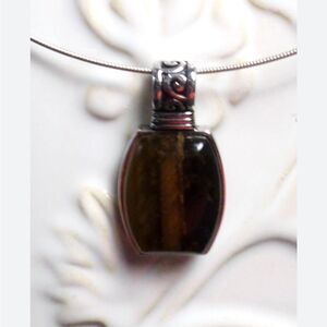 Lia Sophia Brown and Silver Necklace Pendant